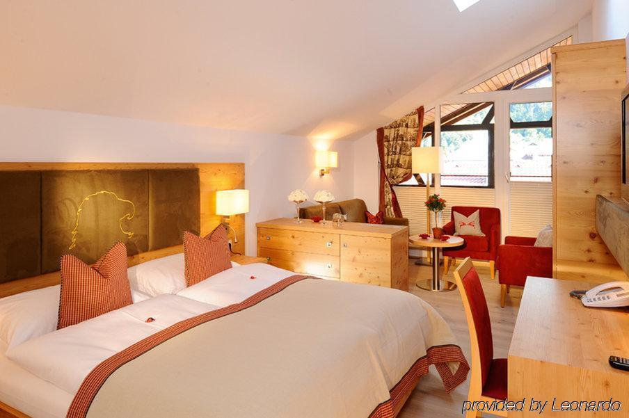 Hotel Goldener Adler 워튼스 객실 사진